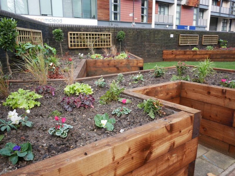 Spinnaker Garden Barkantine Estate Tower Hamlets 3